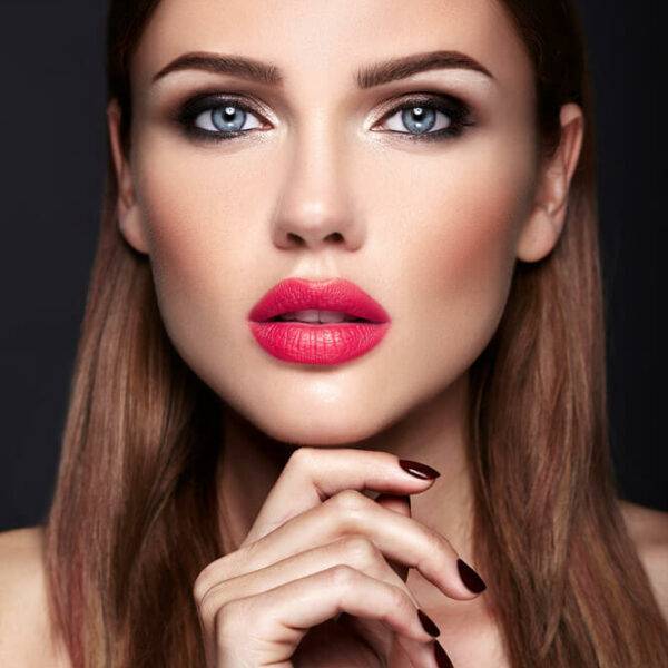 red lipped woman
